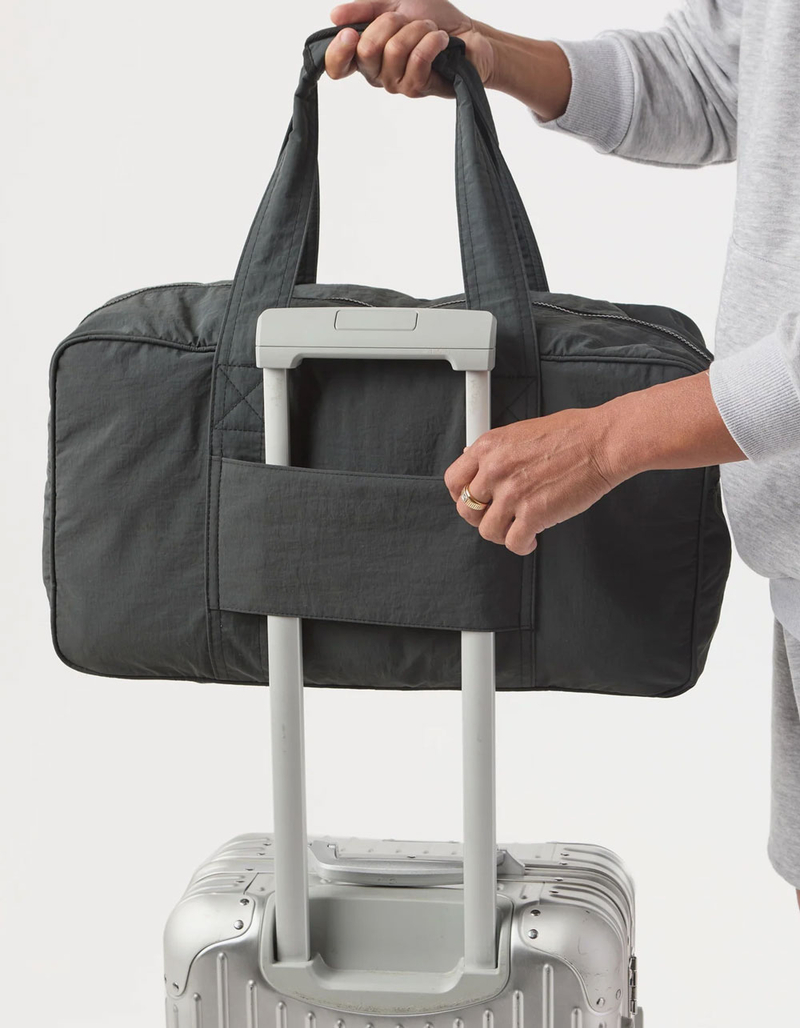 ALOHA COLLECTION Hana Hou Weekender Bag image number 5