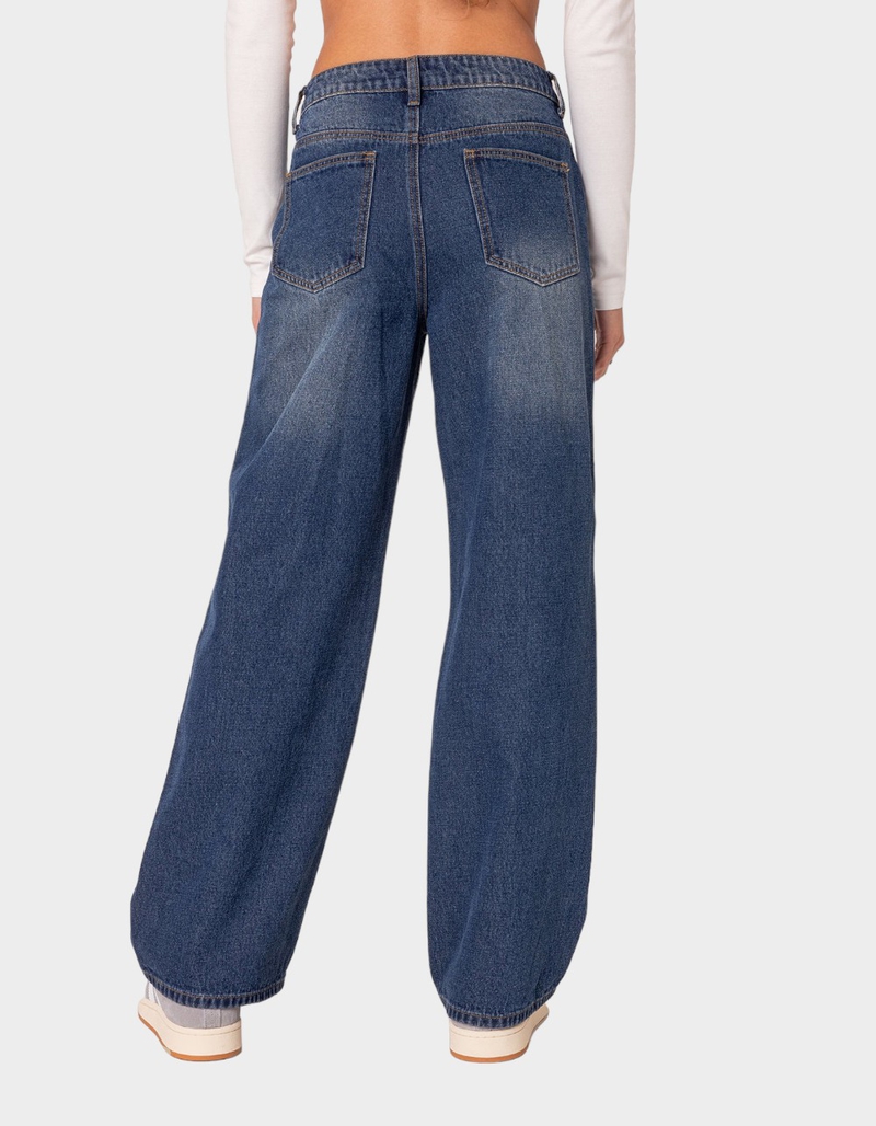 EDIKTED Karie Relaxed Mid Rise Jeans image number 3