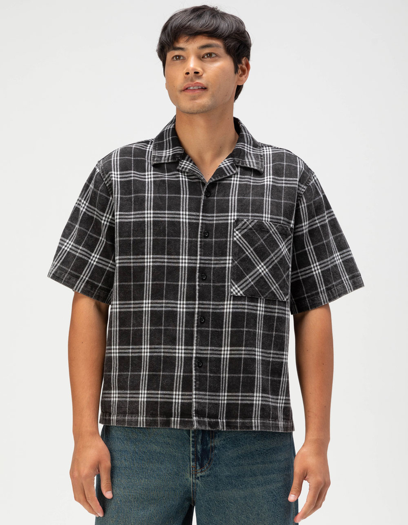 RSQ Mens Washed Plaid Button Up Shirt image number 1