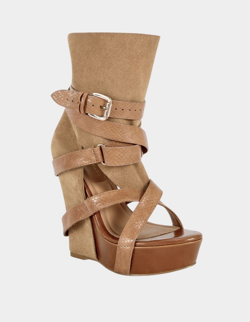 AZALEA WANG Rothko Belted Wedge Womens Sandal Boots image number 1