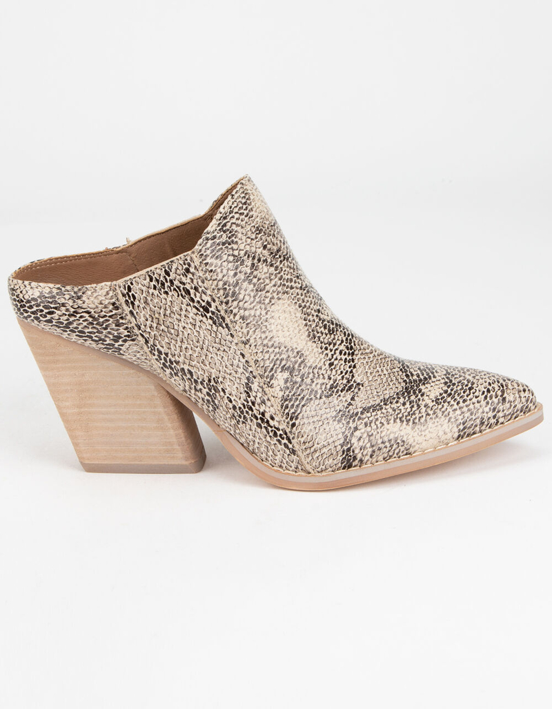 MI.IM Megan Pointy Toe Womens Heeled Mules image number 1