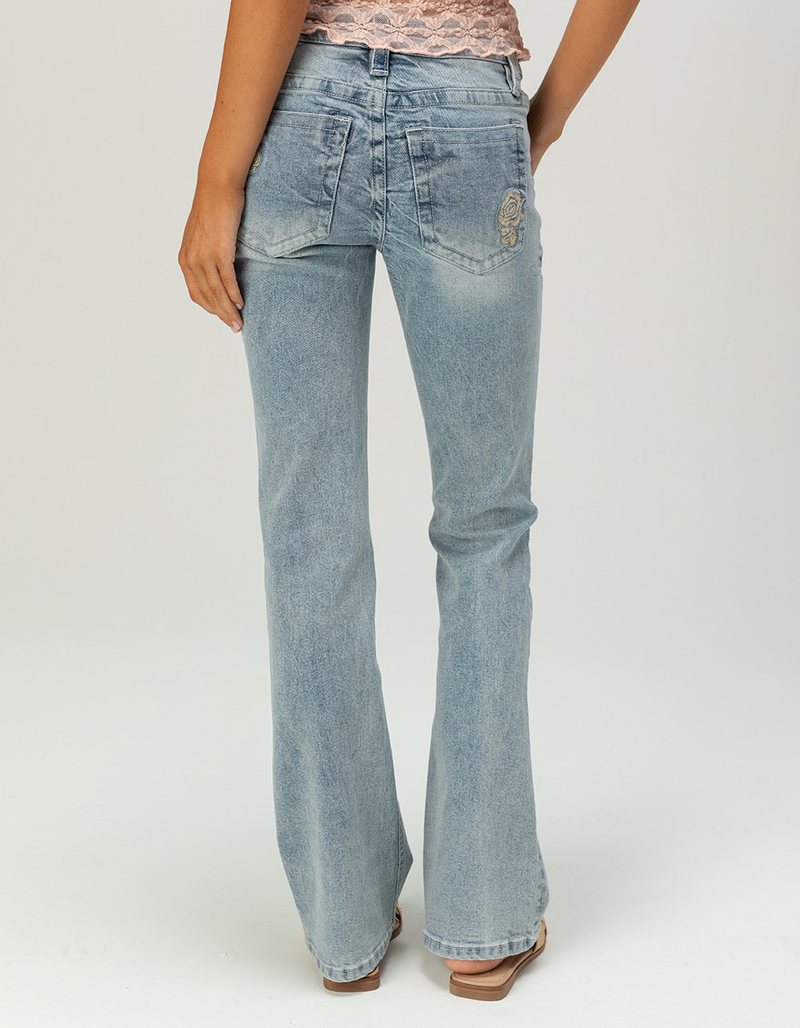 WEST OF MELROSE Low Rise Womens Floral Embroidered Bootcut Jeans image number 4