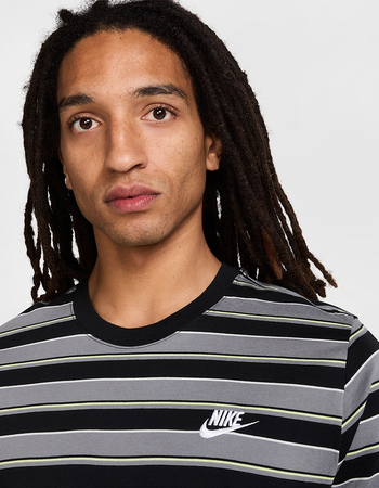 NIKE Club Mens Stripe Tee Alternative Image