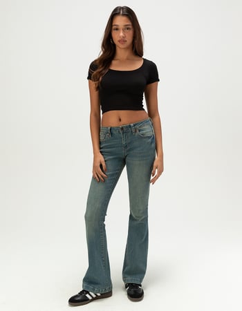 HEART & HIPS Womens Scoop Neck Top Alternative Image