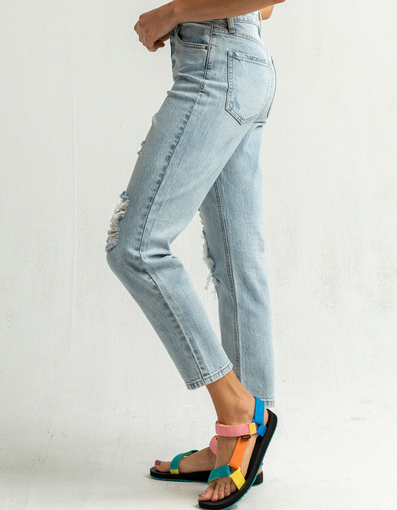 DAZE The Original Womens High Rise Mom Jeans image number 1