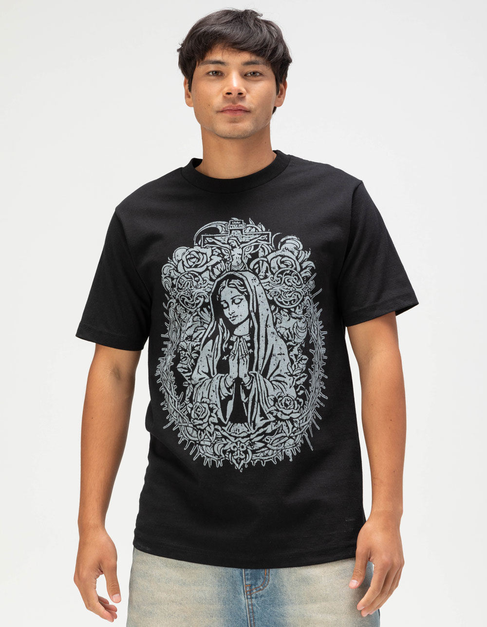 LA FAMILIA Mary Mens Boxy Tee - BLACK - XL | Tillys