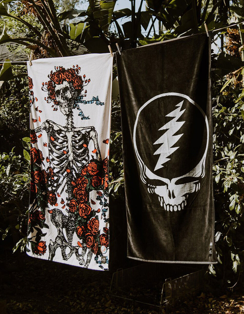SLOWTIDE Grateful Dead Skull & Roses Towel image number 2