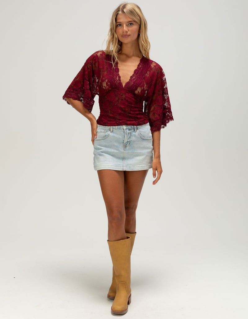 WEST OF MELROSE Womens Lace Top image number 1