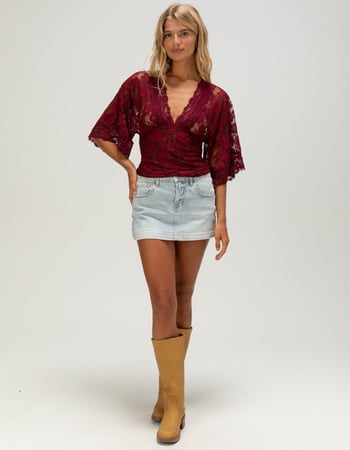 WEST OF MELROSE Womens Lace Top Alternative Image