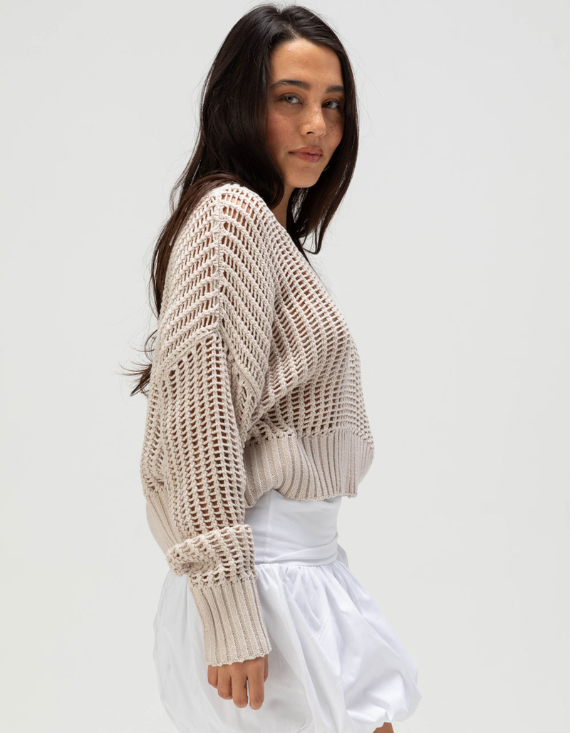 RSQ Womens Box Stitch V-Neck Sweater image number 2