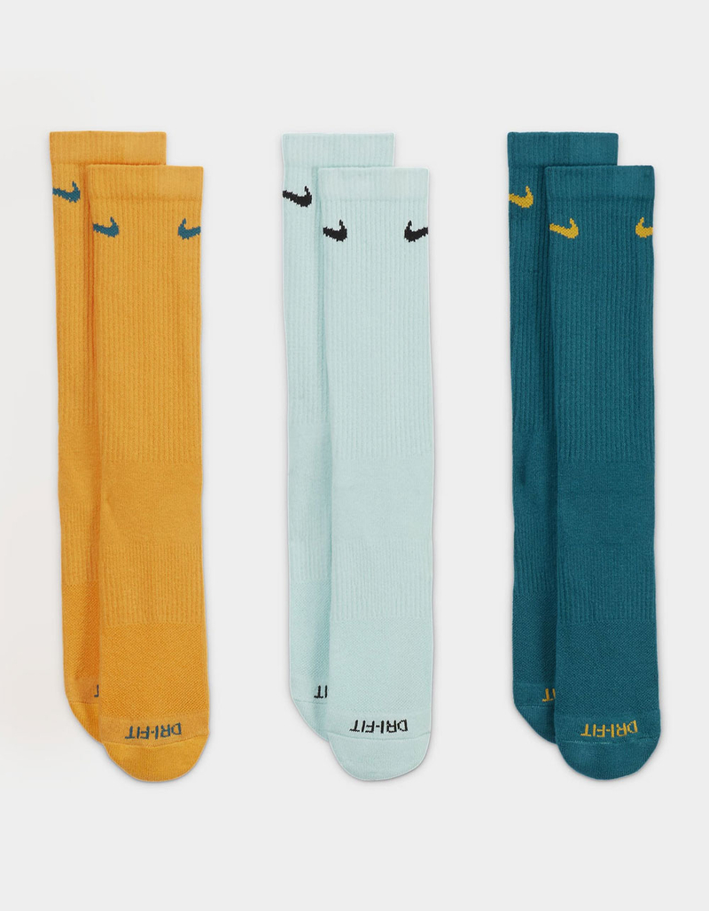 NIKE Everyday Plus Cushioned 3 Pack Crew Socks image number 0