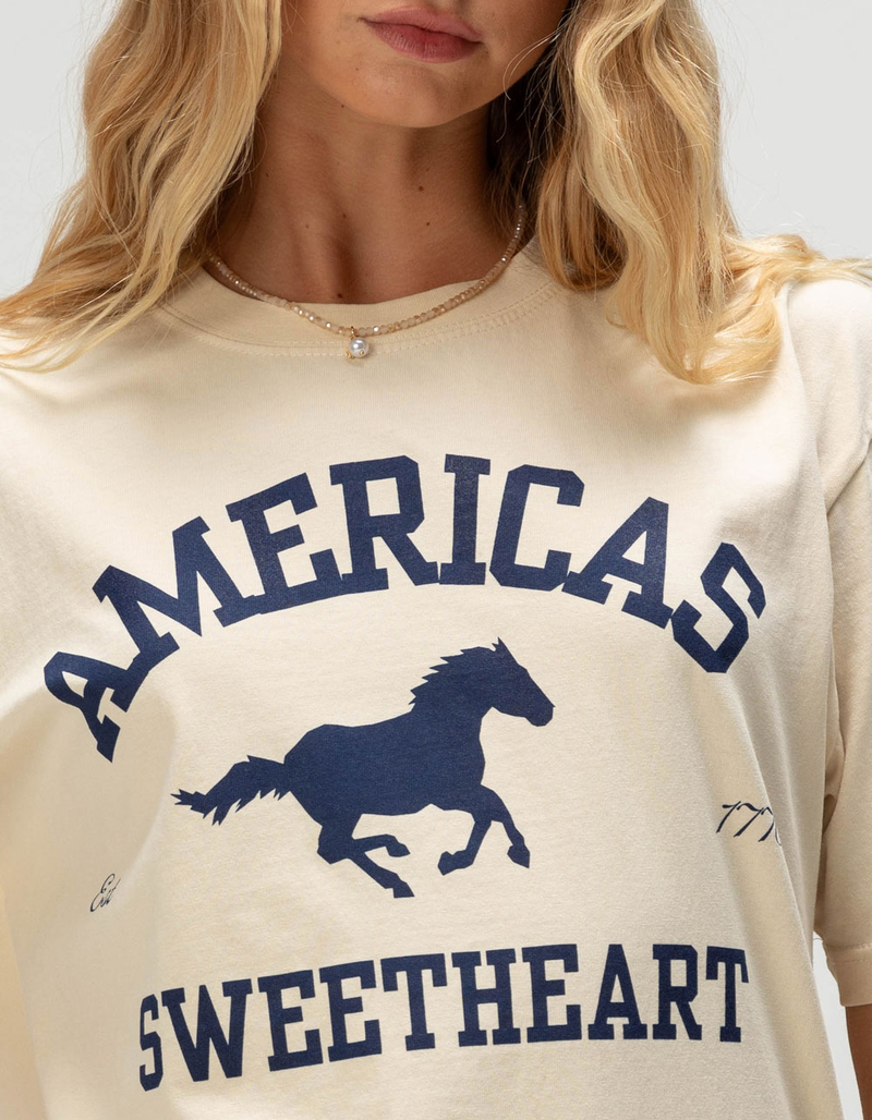 HOMEWURK Sweetheart Womens Boyfriend Tee image number 3