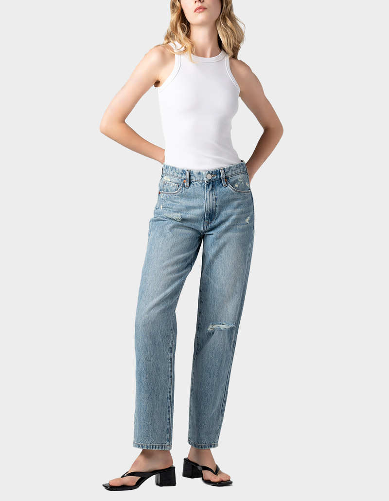 BLANK NYC Feeling Rosy Mid-Rise Straight Leg Womens Jeans image number 3