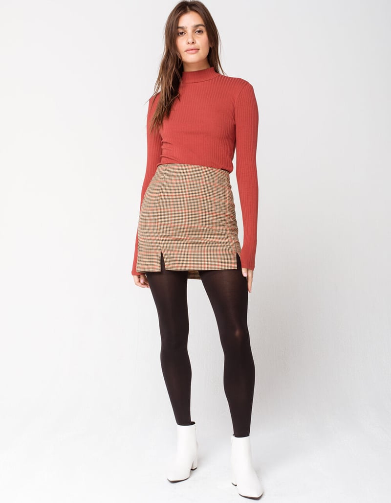 DESTINED Rib Mock Neck Rust Womens Tee image number 3