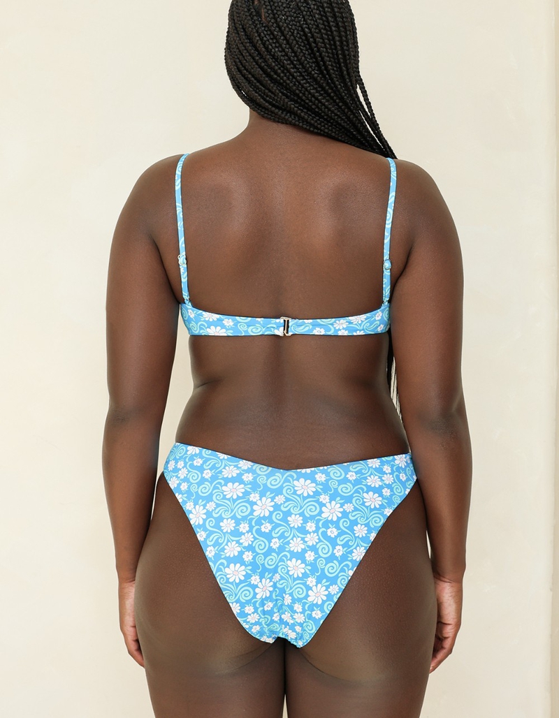 DIPPIN' DAISY'S Starlight Underwire Bikini Top image number 6