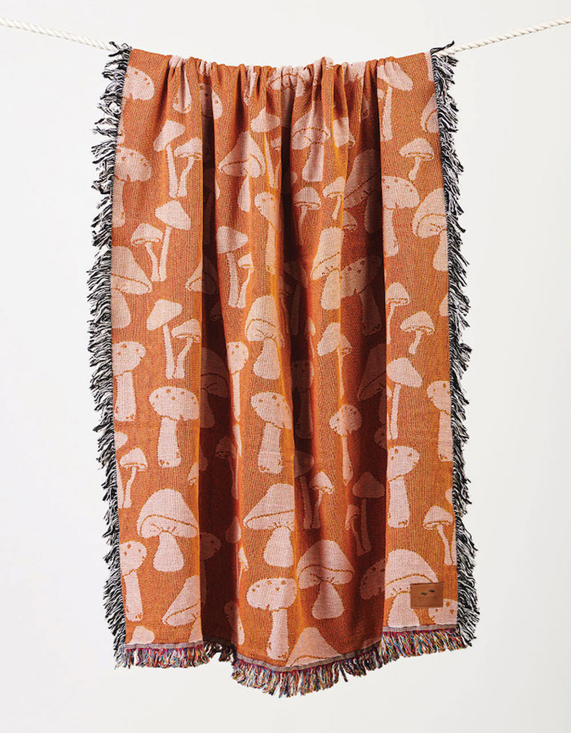 SLOWTIDE Mushroom Tapestry Blanket image number 3