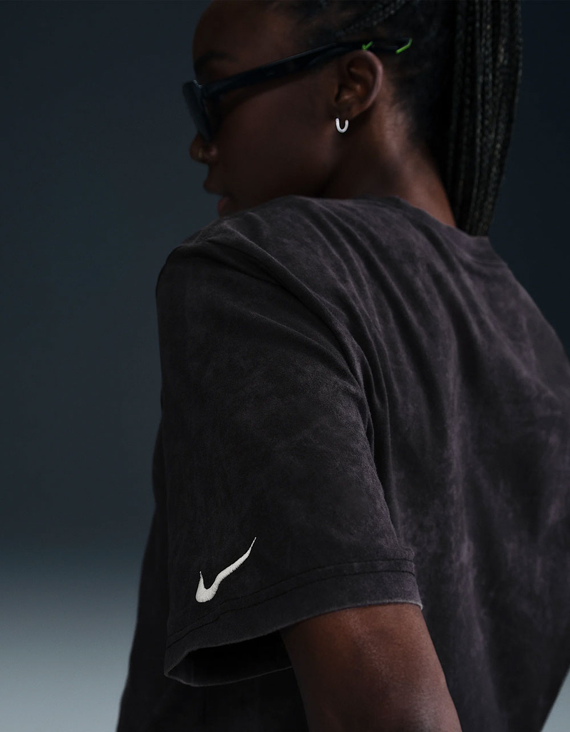 NIKE Sportswear Womens Boxy Tee image number 1