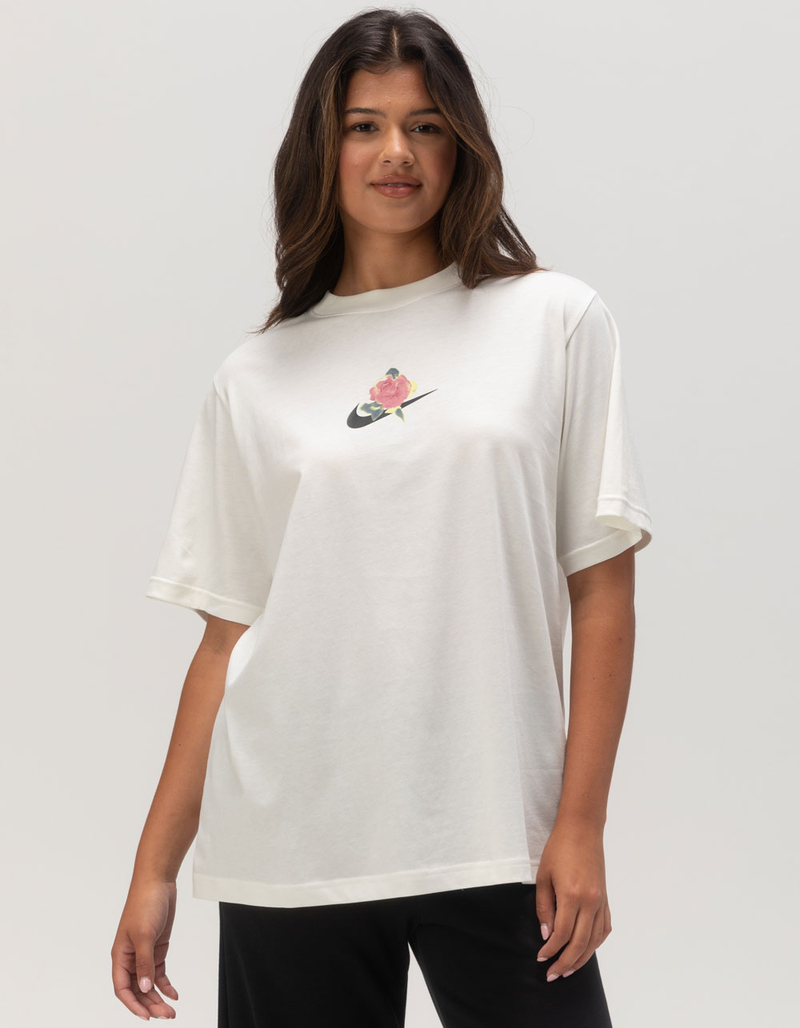 NIKE Sportswear Artist Collection Womens Tee image number 2