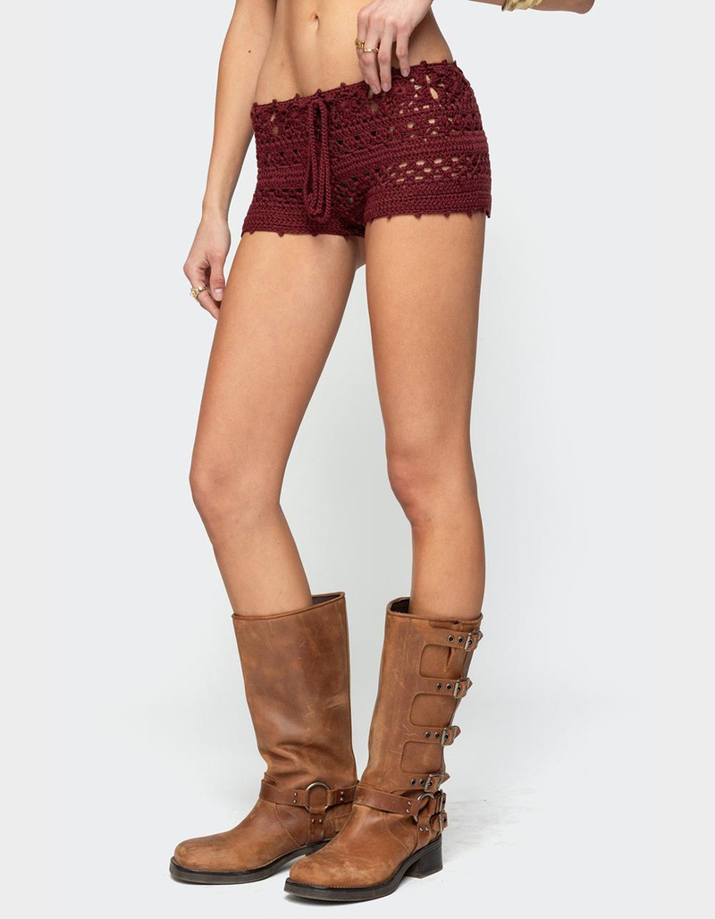 EDIKTED Kelani Crochet Shorts image number 3