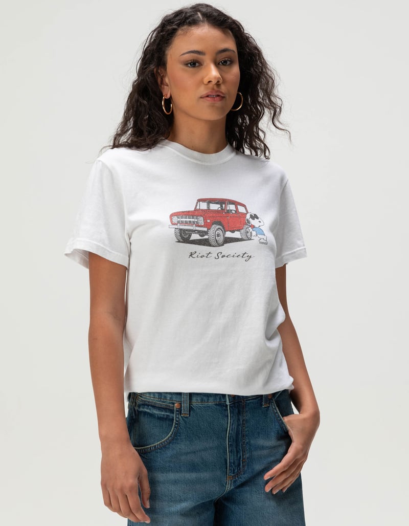 RIOT SOCIETY x Peanuts Snoopy Truck Womens Tee image number 2