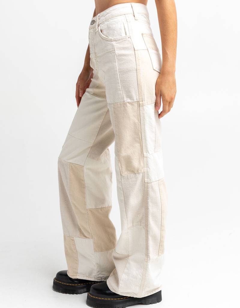 BDG Urban Outfitters Womens Patchwork Puddle Jeans image number 2