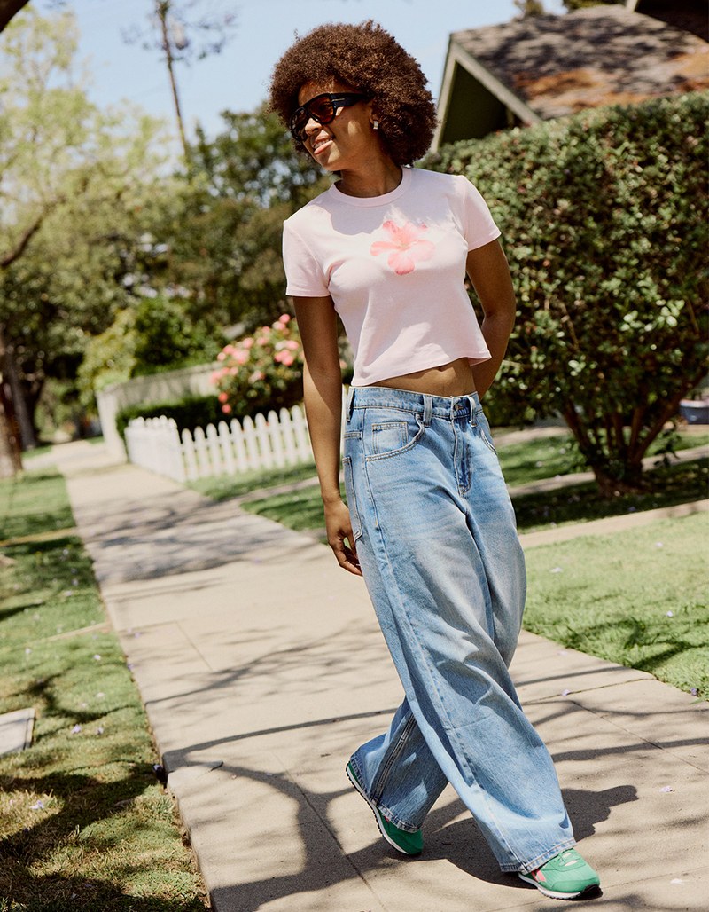 RSQ Womens Low Rise Ultra Baggy Jeans image number 5