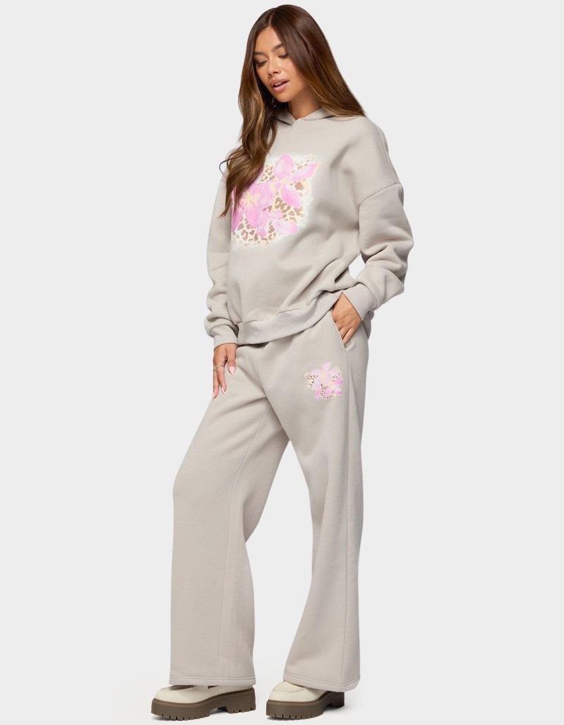 EDIKTED Wild Petal Sweatpants image number 3