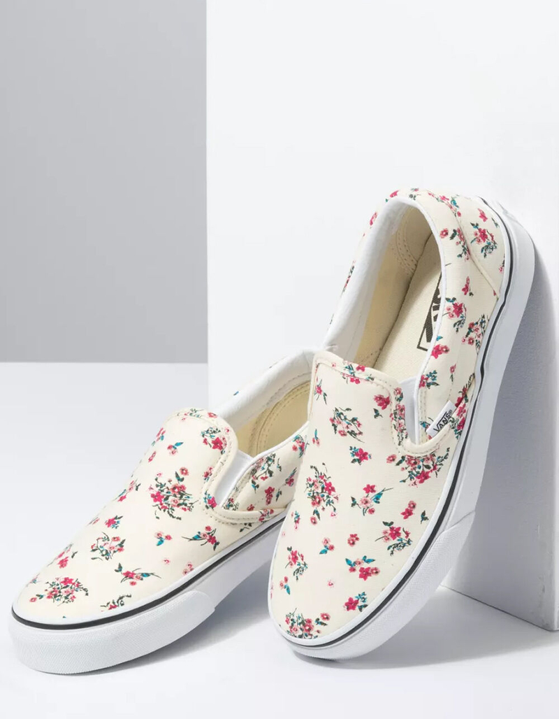 VANS Ditsy Floral Classic Slip-On Womens Shoes image number 3