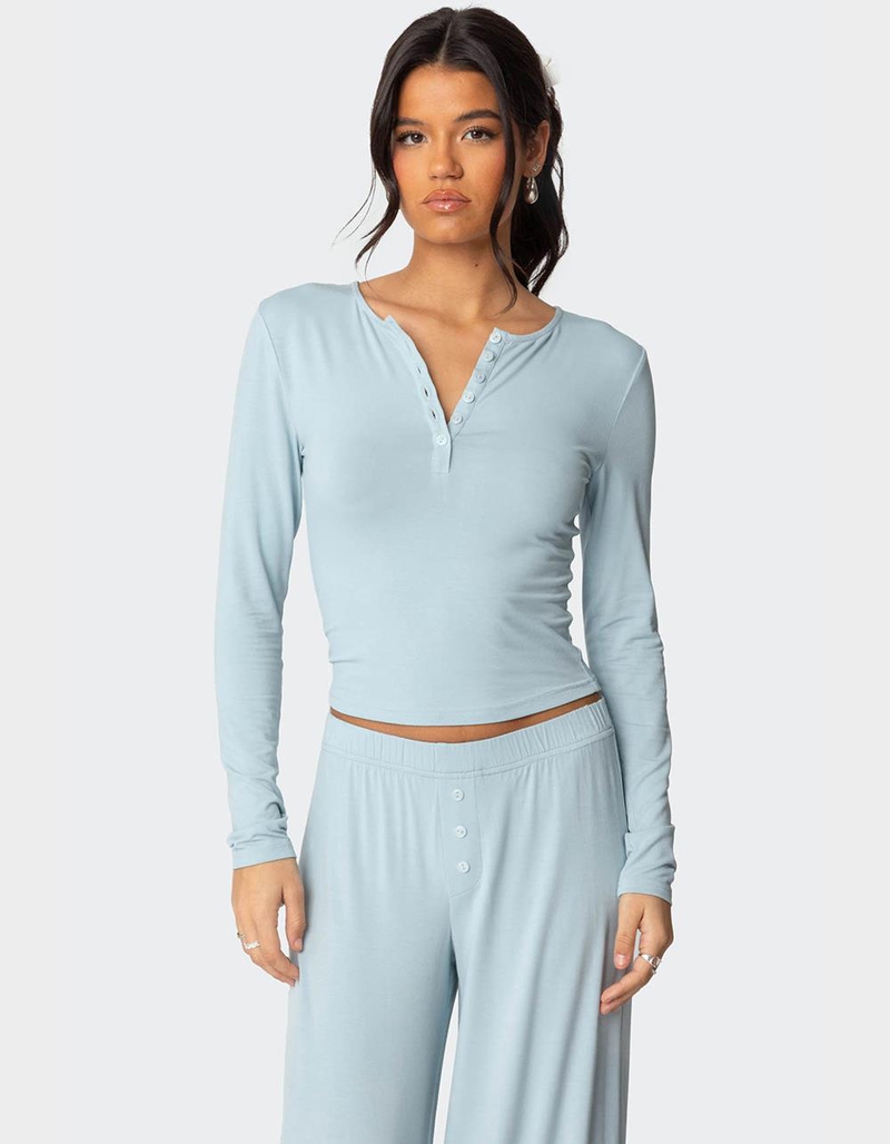 EDIKTED Kait Henley Top image number 0