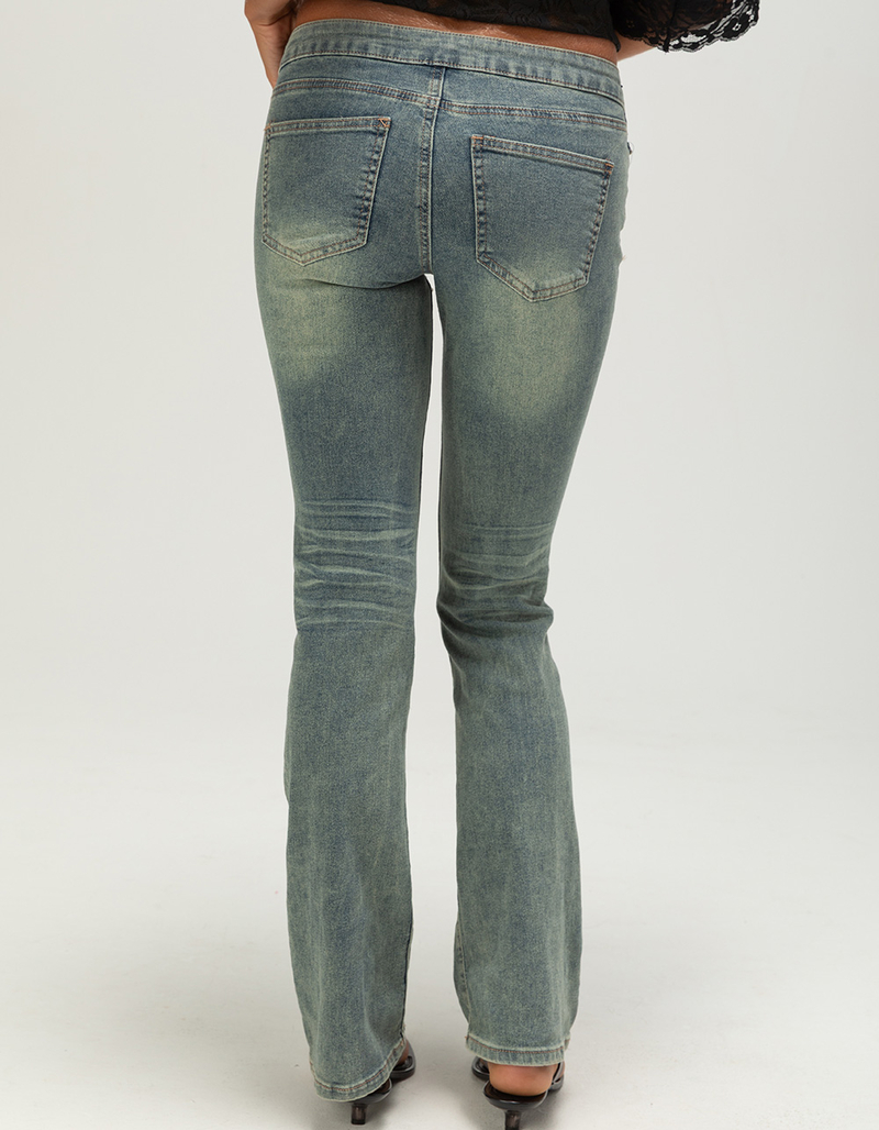 MADDEN GIRL Low Rise Belted Womens Bootcut Jeans image number 2