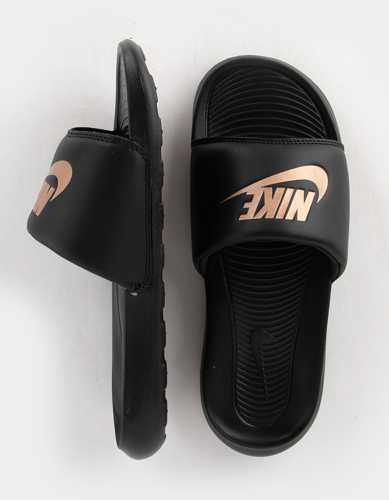 NIKE Victori One Womens Slide Sandals image number 4