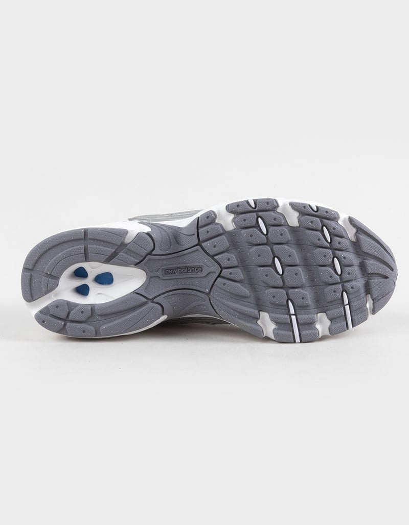 NEW BALANCE 530 Womens Shoes image number 2
