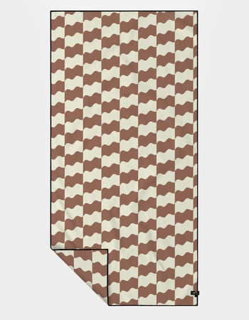 SLOWTIDE Checker Performance Quick-Dry Travel Towel Primary Image