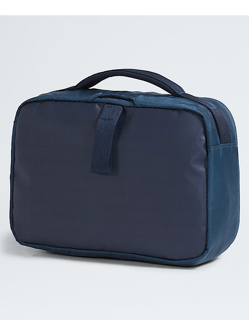 THE NORTH FACE Base Camp Voyager Toiletry Kit image number 2