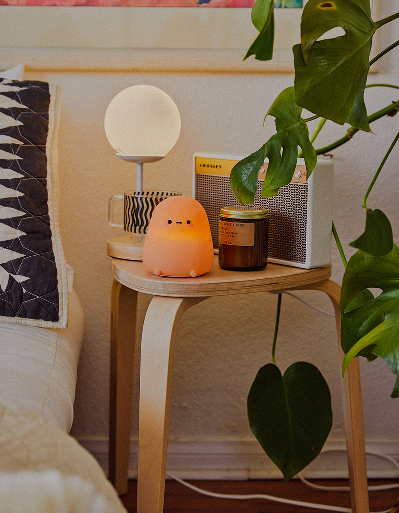 Modern Globe Table Lamp image number 4