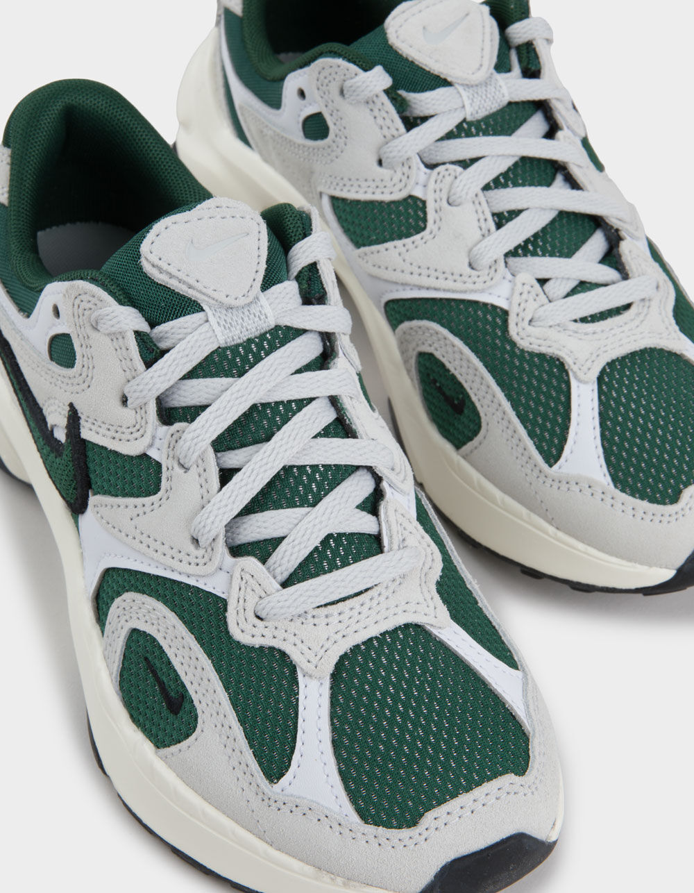 NIKE AL8 Womens Shoes - WHT/GREEN - 7.5 | Tillys