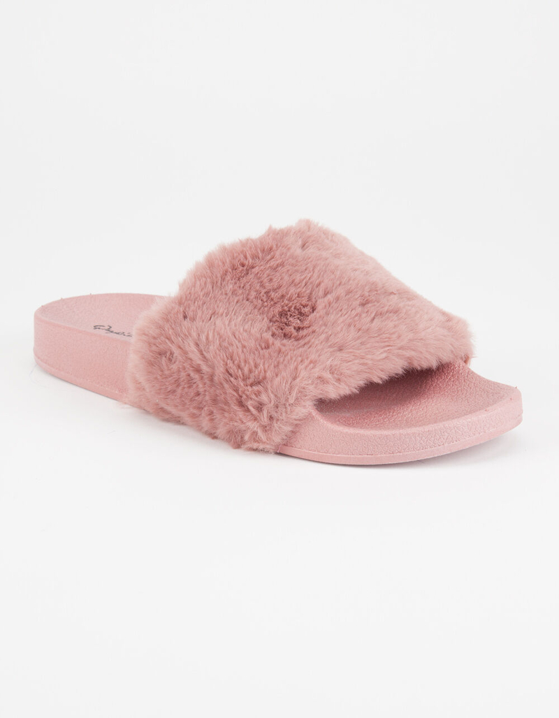 QUPID Faux Fur Mauve Womens Sandals image number 0