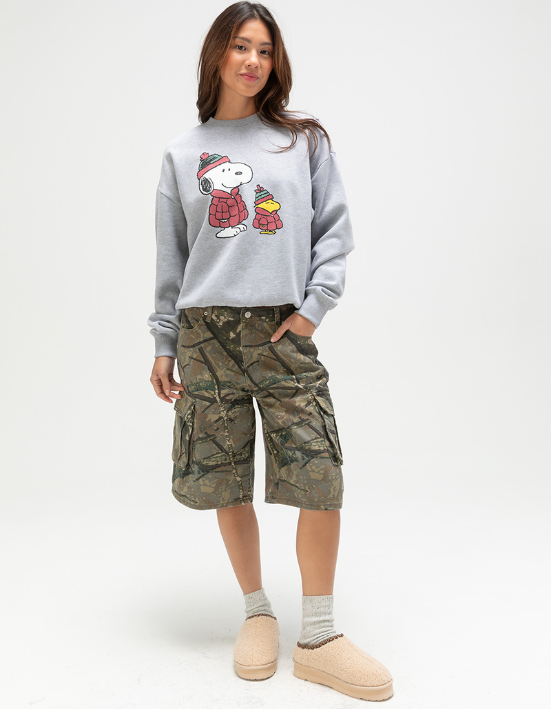 RSQ x Peanuts Puffers Mens Oversized Crewneck Sweatshirt image number 4