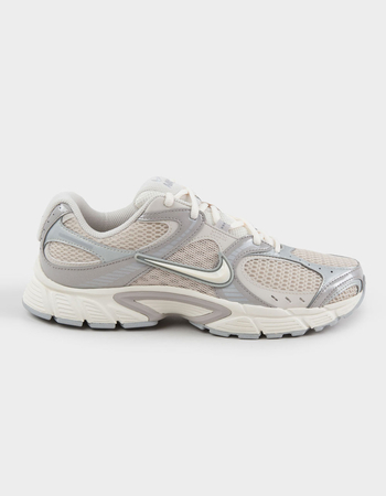 NIKE V5 RNR Mens Shoes Primary Image