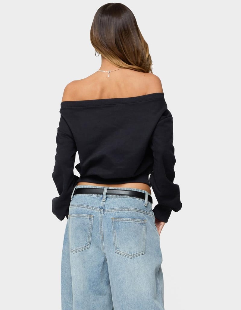 EDIKTED Christy Off Shoulder Sweatshirt image number 2
