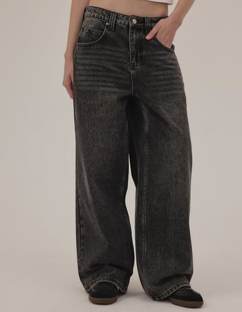 RSQ Womens Low Rise Ultra Baggy Jeans Alternative Image