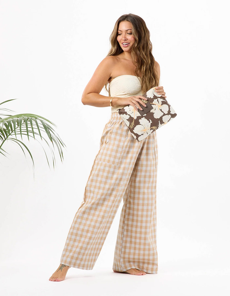 ALOHA Collection Taha'a Mid Pouch image number 2