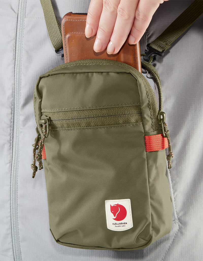 FJALLRAVEN High Coast Pocket Crossbody Bag image number 4