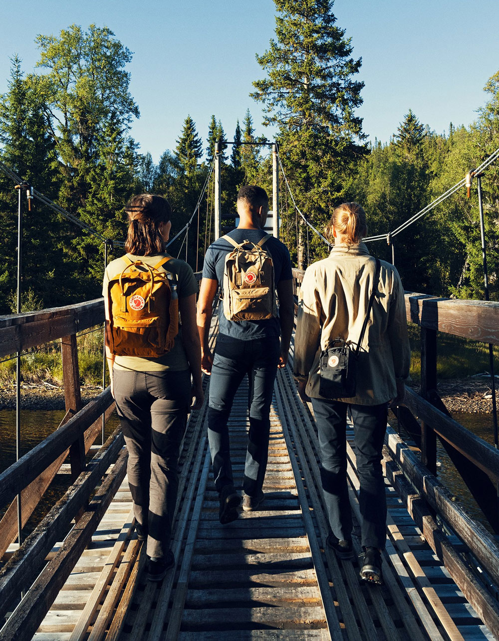 FJALLRAVEN Kånken Sling Crossbody Bag - SUNSTONE ORANGE