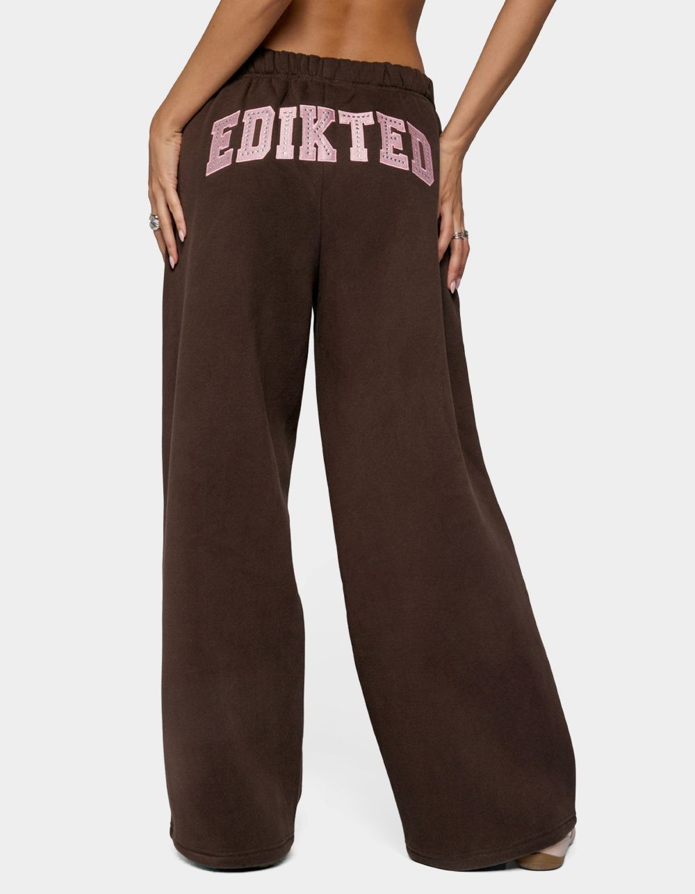 EDIKTED Glow Rhinestone Sweatpants - BROWN