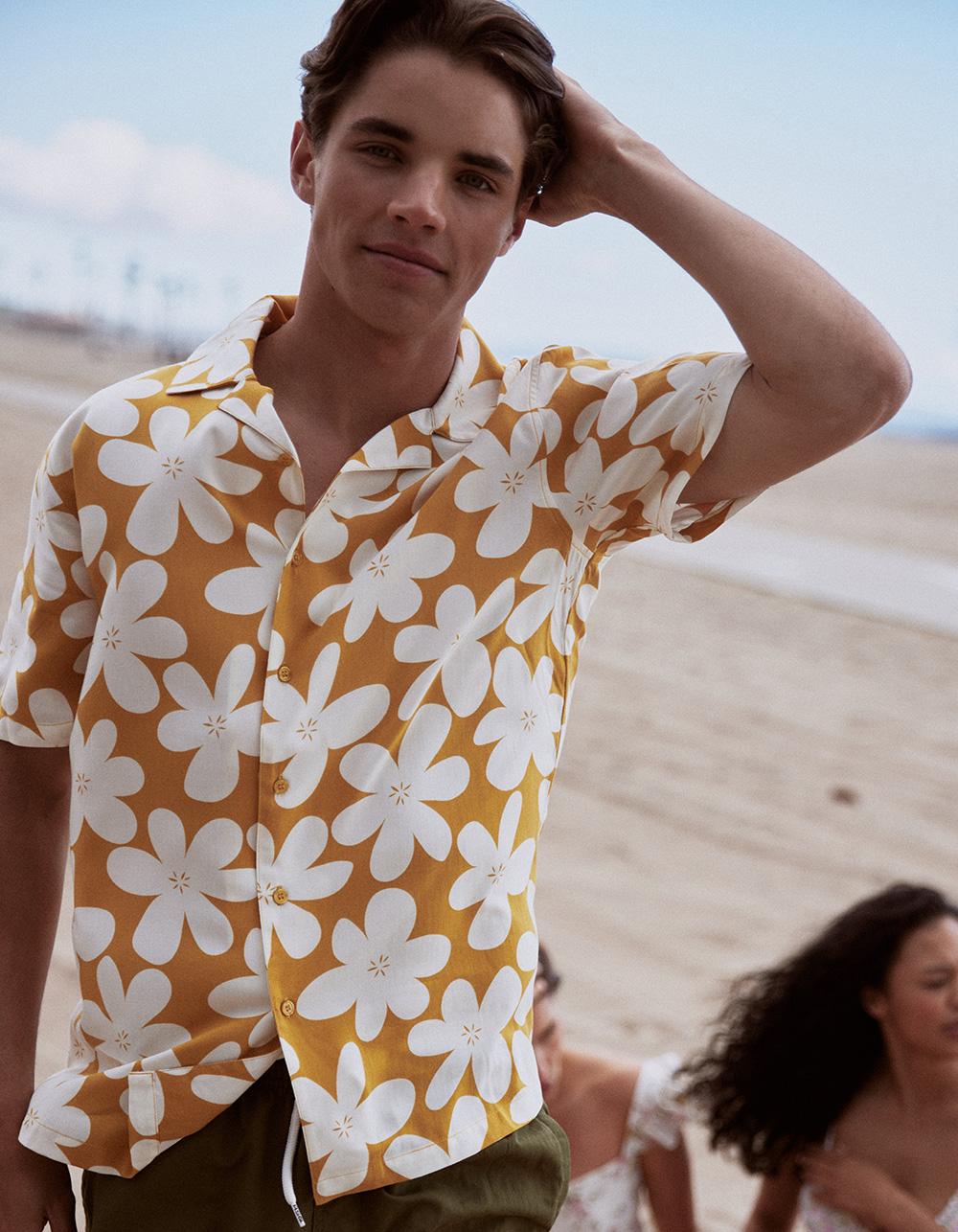 RSQ Mens Far Out Floral Button Up Shirt - GOLD