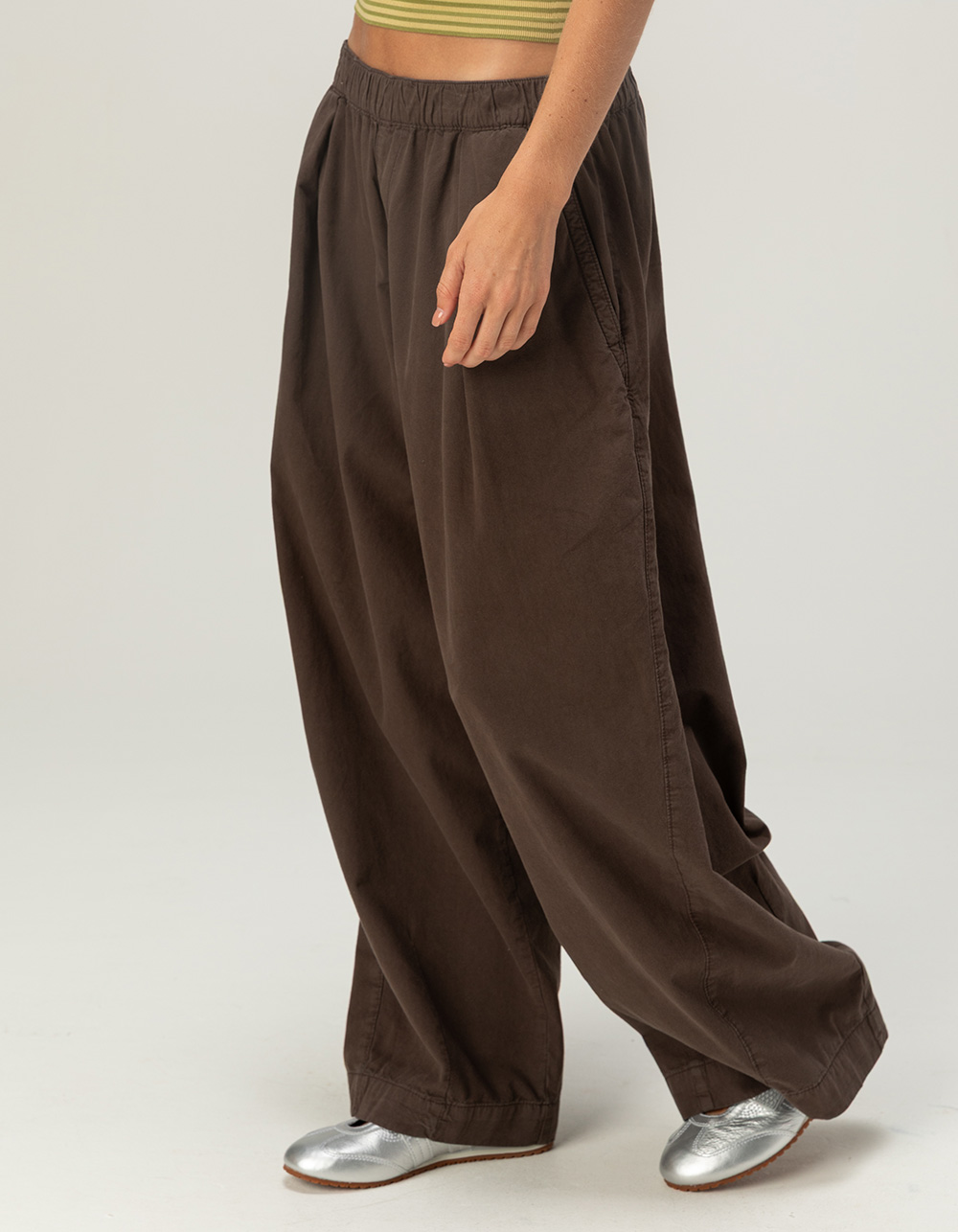 BDG Urban Outfitters Bobbi Womens Baggy Pull On Pants - BROWN