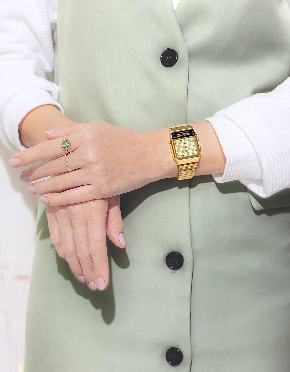 CASIO AQ800EG-9A Watch - GOLD