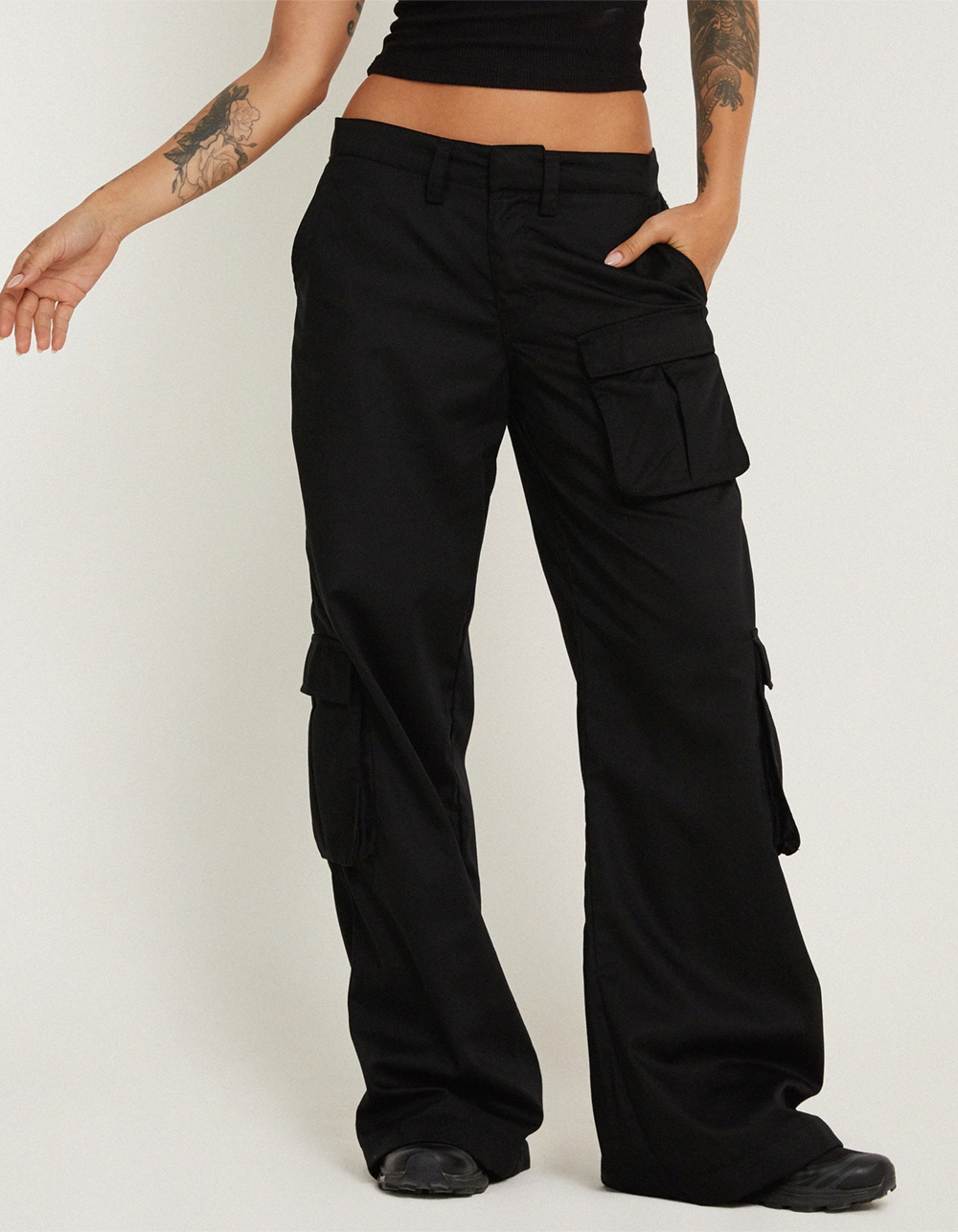 MOTEL Lovis Womens Cargo Trousers BLACK Tillys