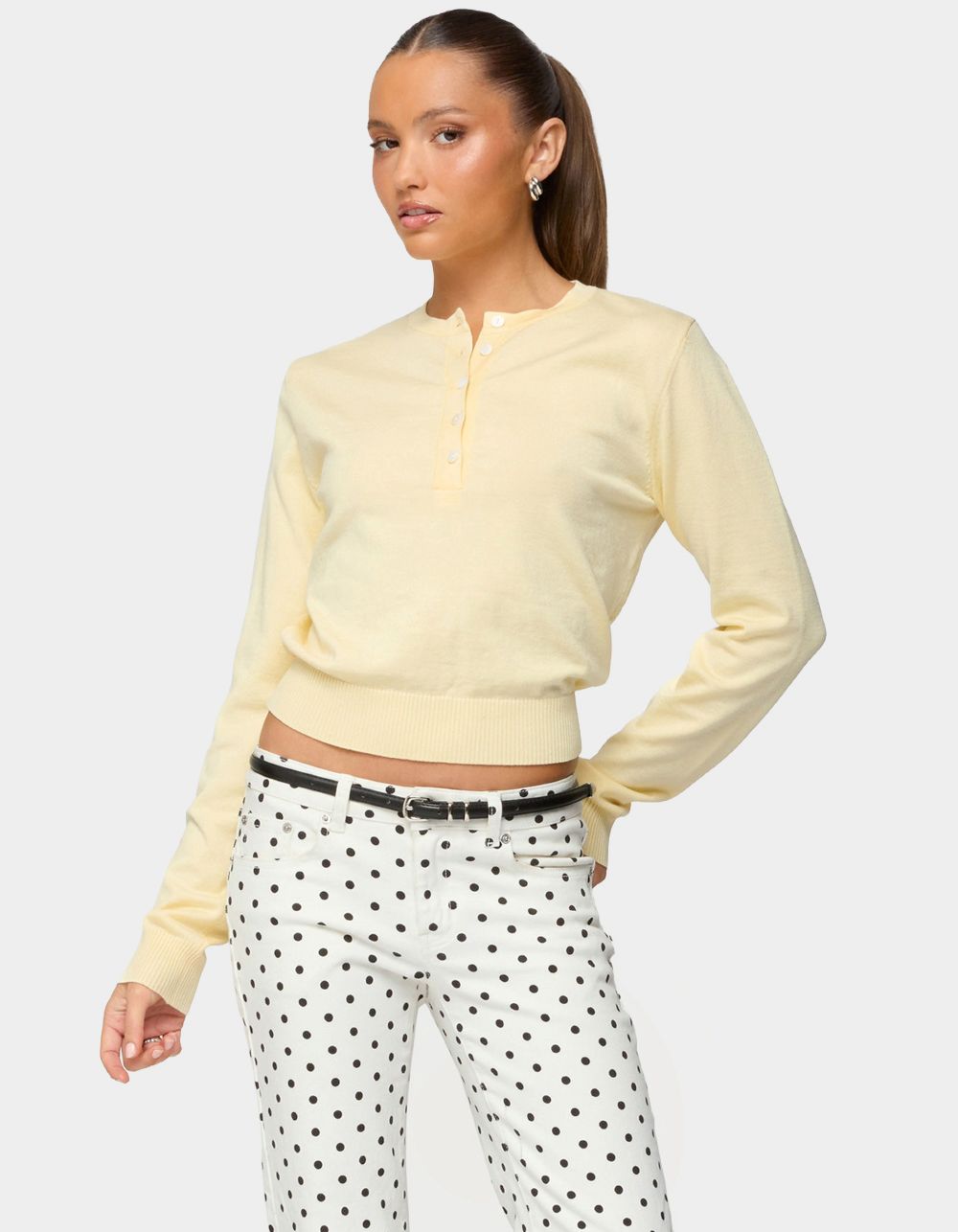 EDIKTED Yolana Henley Light Knit Sweater - YELLOW